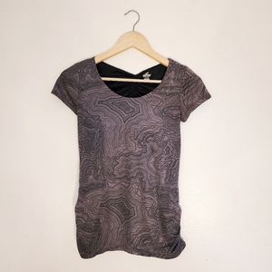 Merrell Short Sleeve Patterned Athletic Shirt Size XS